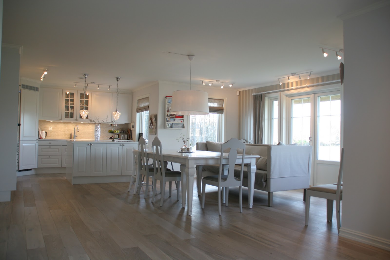Designlamper: studio italia design kj?pe lamper av. lys kildendk ...