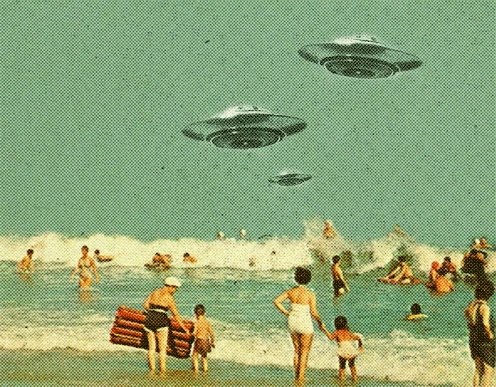 Some wild UFOs flying in swarm