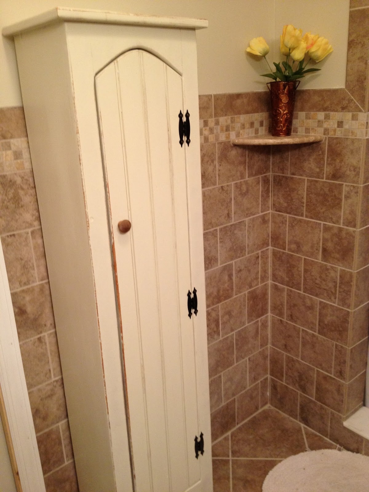 Pinkapotamus Upcycled Bathroom