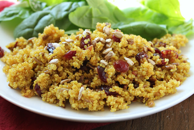 quinoa with cranberries, curry powder and sunflower nuts