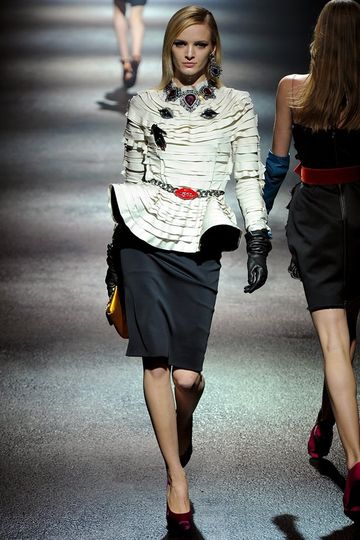 Alber Elbaz celebrated his 10 year Anniversary as creative director in ... Alber Elbaz celebrated his 10 year Anniversary as creative director in ...