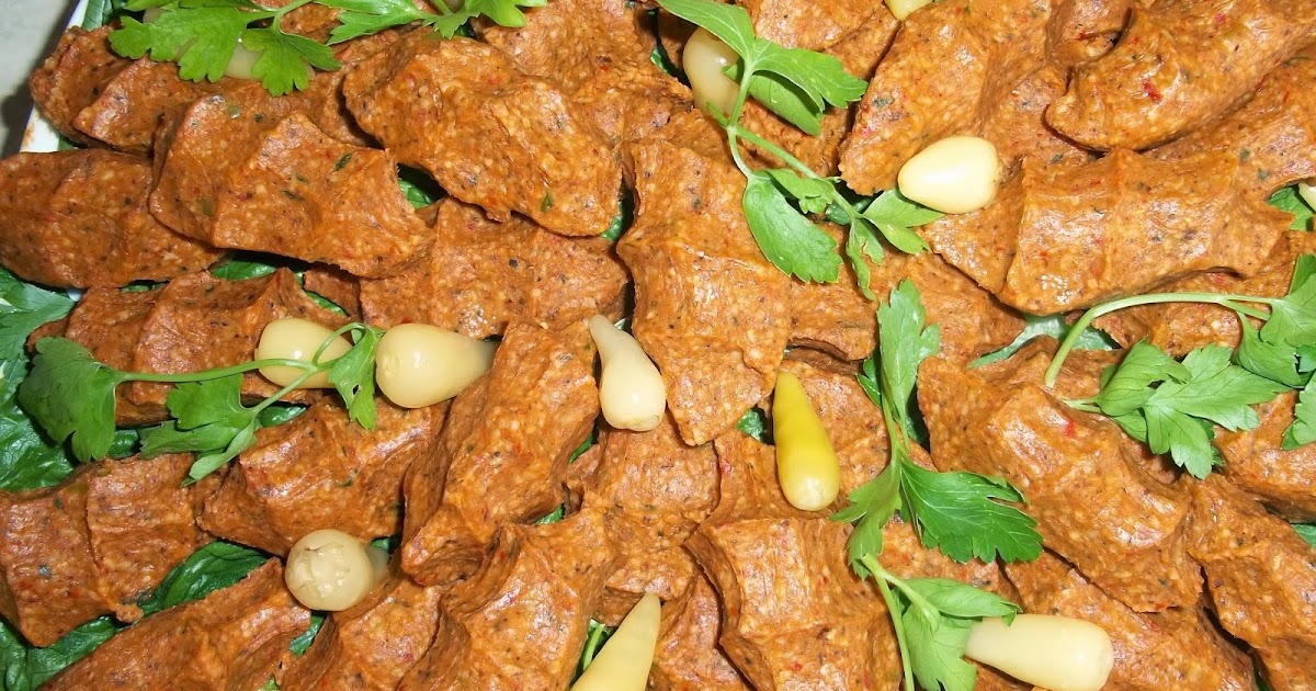 Lezzet Yıldızı KOLAY ÇİĞKÖFTE (Et çiğ diye çiğköfte yemek istemeyenler