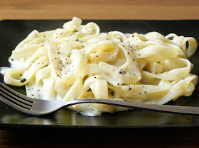 Vegan Creamy Lemon Garlic Tagliatelle