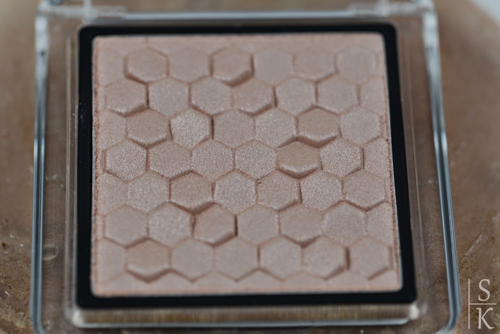 Catrice - Pure Shimmer Highlighter 
