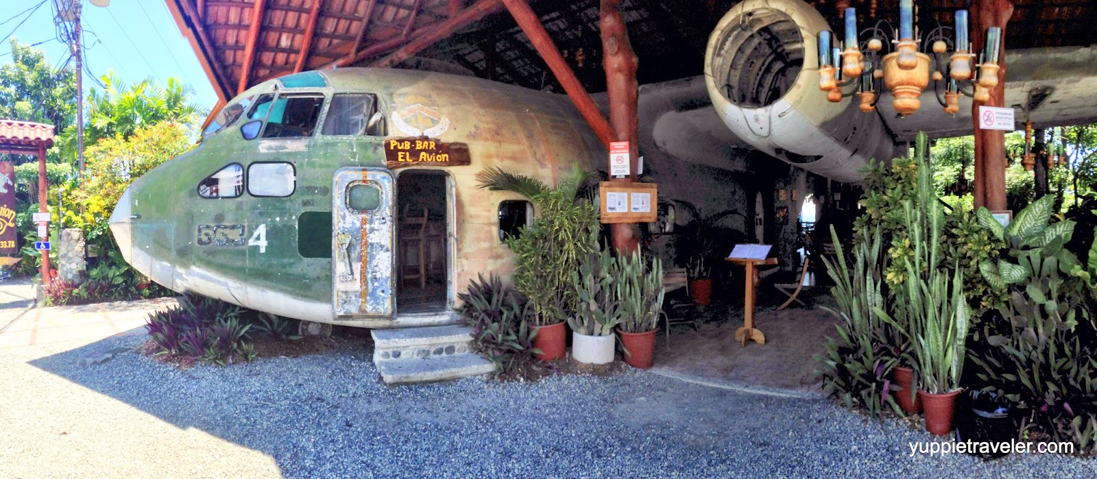 Where to Eat In Manuel Antonio, Costa Rica El Avion Yuppie Traveler