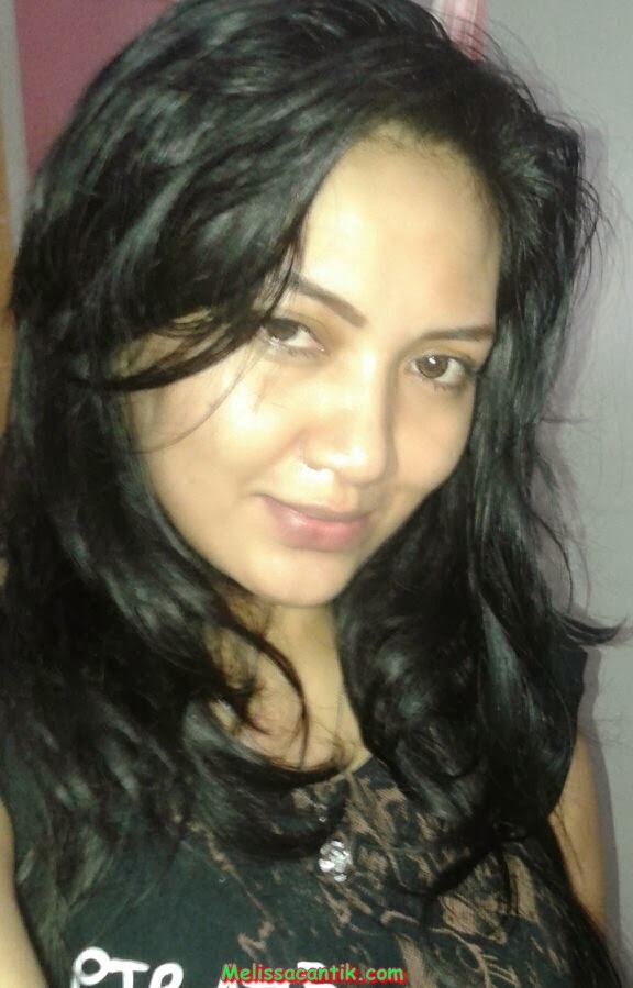 Foto Tante Girang Berkerudung Bisa Diajak Kencan (Cantik Hot)