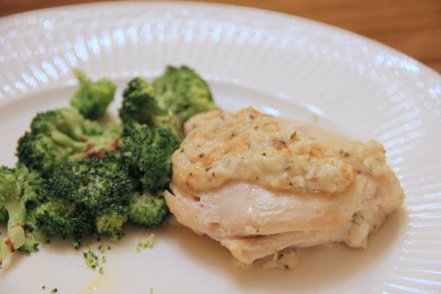 cheese-stuffed chicken breasts