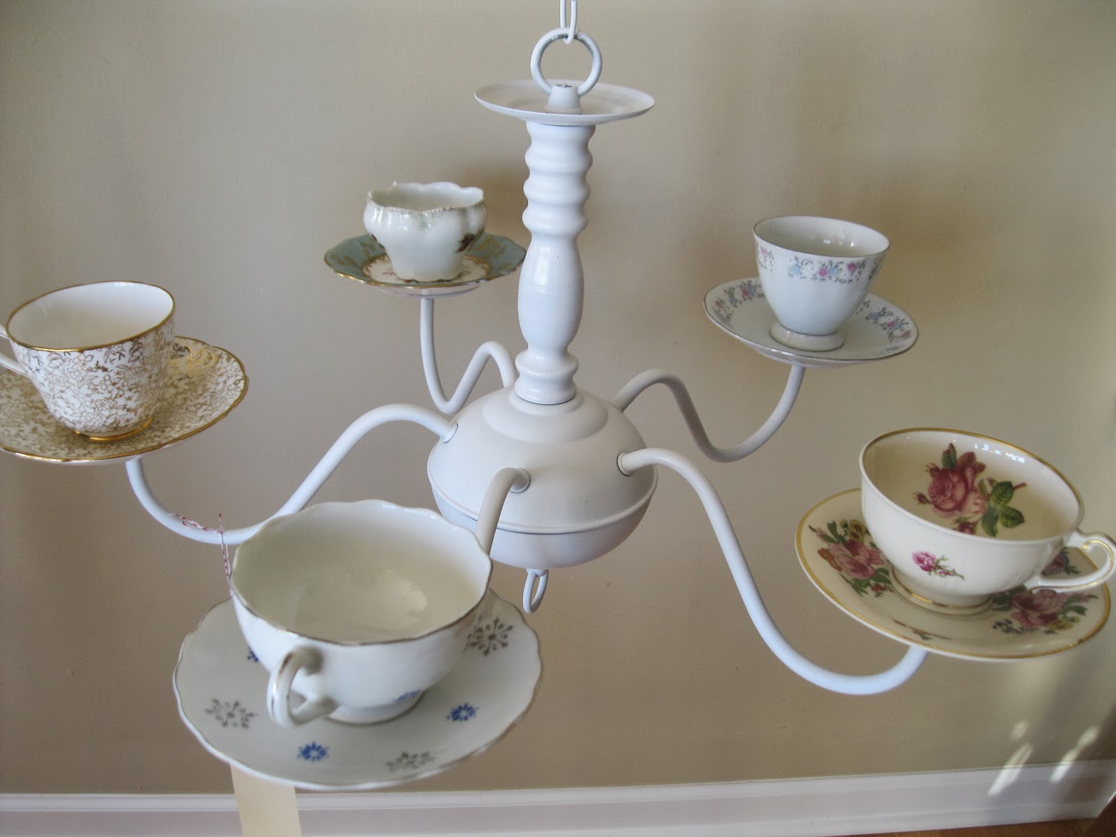 Pandora's Box Tea Cup Chandelier