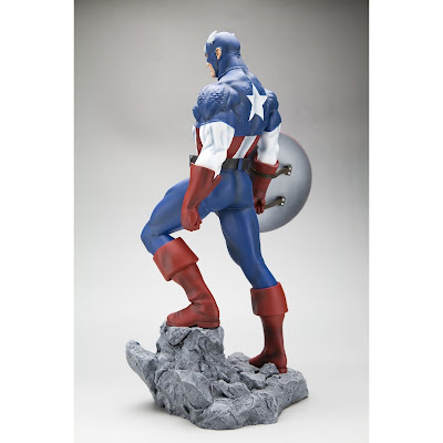 Captain America Statue-2 Captain America Statue-2