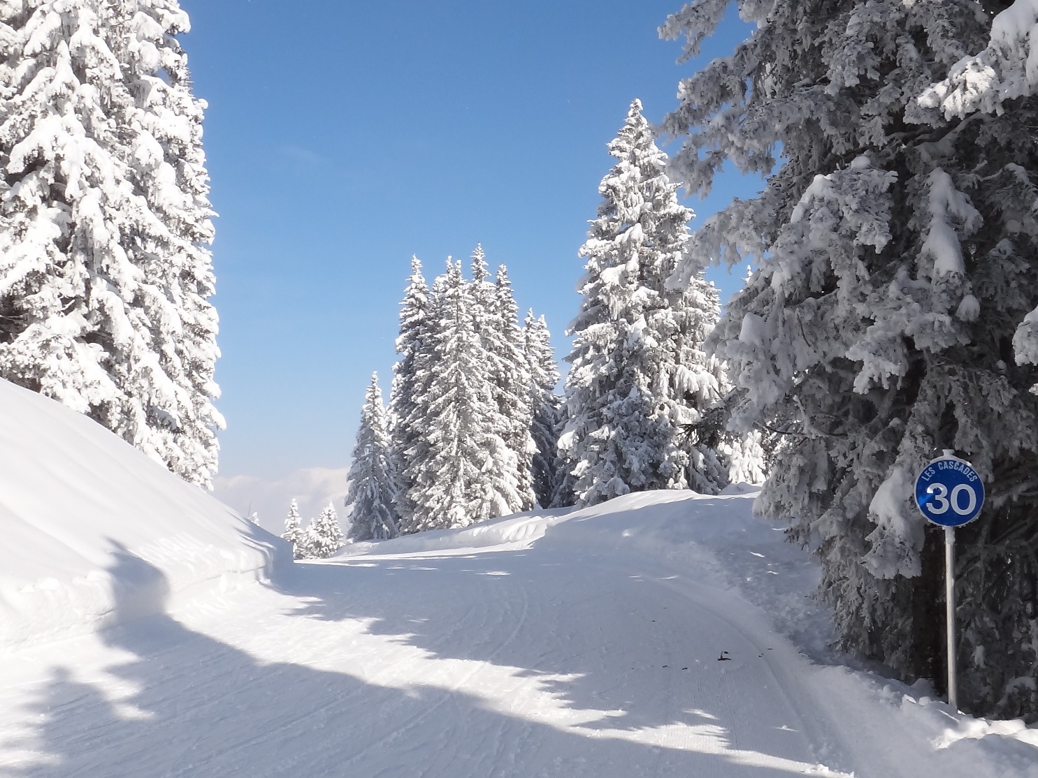 Captain JP's log The les cascades run from Flaine to Sixt