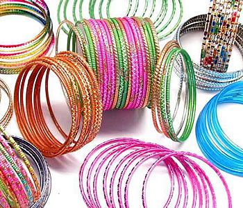 Glass Bangles: High on Fashion! Glass-Bangles:-High-on-Fashion!
