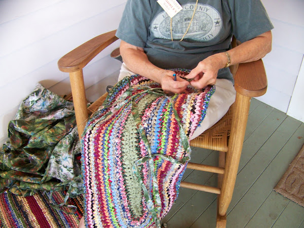 Making a rag rug
