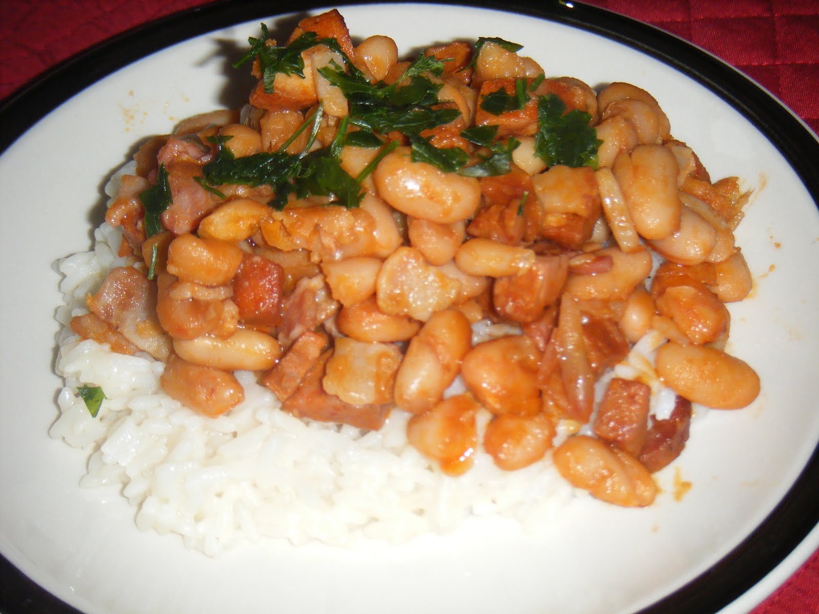 Portuguese Baked Beans/ Feijao Assado