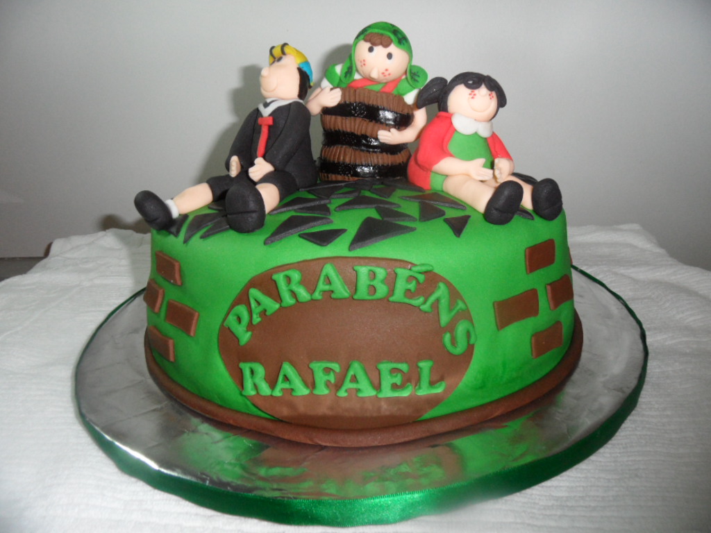Graziella Cake Designer: Bolo do Chaves Graziella Cake Designer: Bolo do Chaves