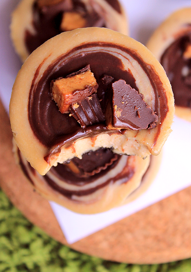 These Vegan Peanut Butter Cheesecake Cups are gauranteed to fool your family and friends!