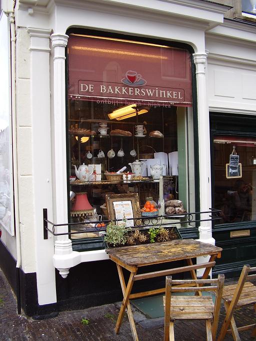 De nieuwe bakkerswinkel in 2009
