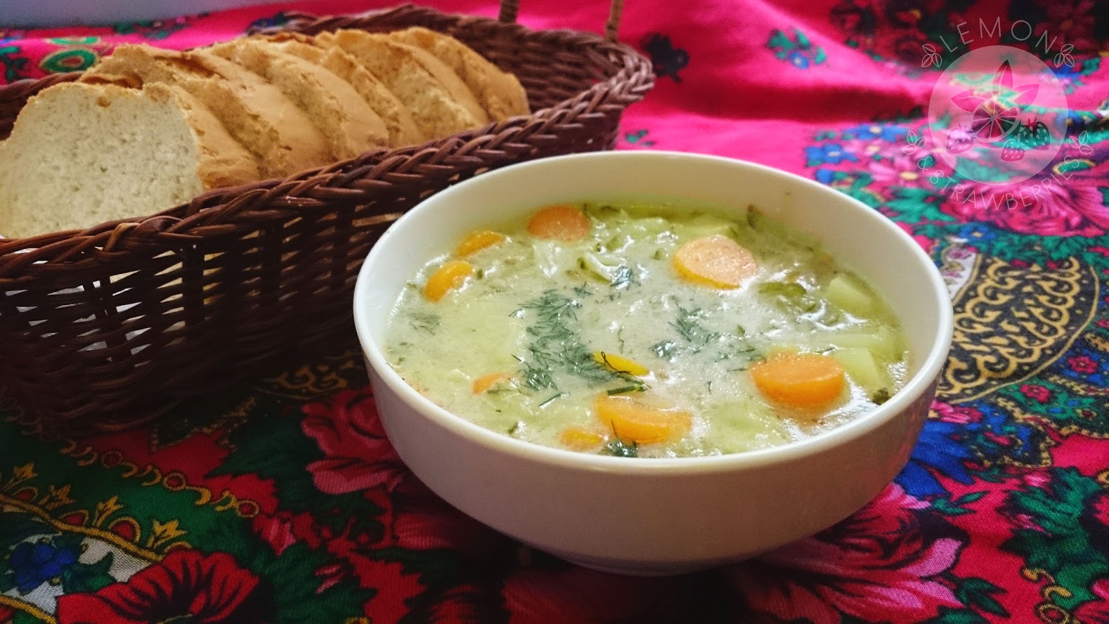 Polish sour cucumber soup (Zupa ogórkowa)
