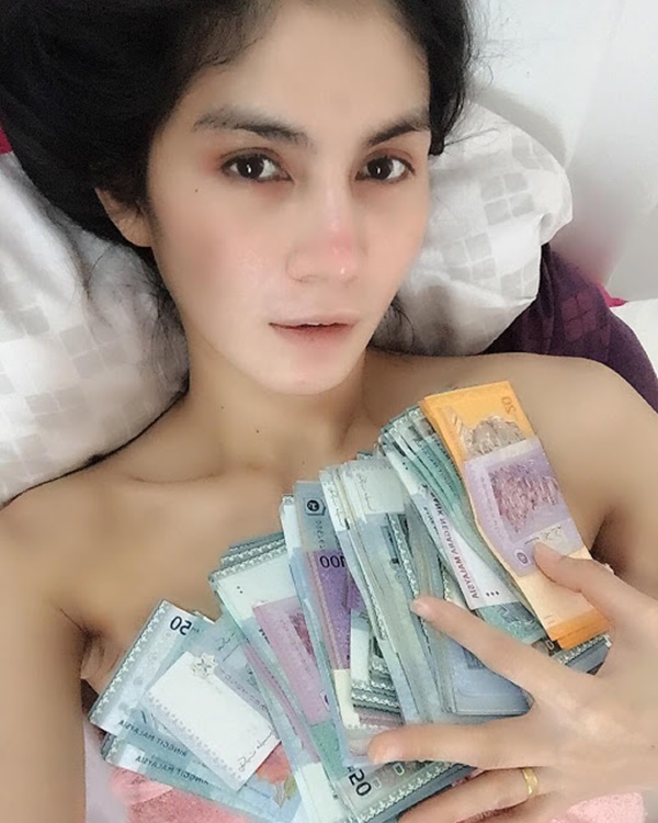 Anda Pasti Tak Percaya! Inilah Gambar Terkini Nur Sajat Yang Terlampau Mengancam... OMAIGOD!! Anda Pasti Tak Percaya! Inilah Gambar Terkini Nur Sajat Yang Terlampau Mengancam... OMAIGOD!!