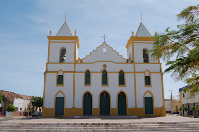 MATRIZ  NOSSA SENHORA DE FATIMA  ANTIGA CADETRAL DE CAJAZEIRAS PB  AQUI ESTA O CORPO DE PADRE ROLIM