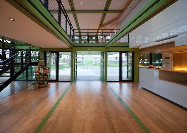 shipping container homes tony s farm playze shanghai shipping container homes tony s farm playze shanghai