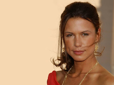 Rhona Mitra Wallpaper