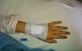 Απόπειρα-σοκ: Γιατρός πήγε να αυτοκτονήσει με "πεταλούδα" jpg