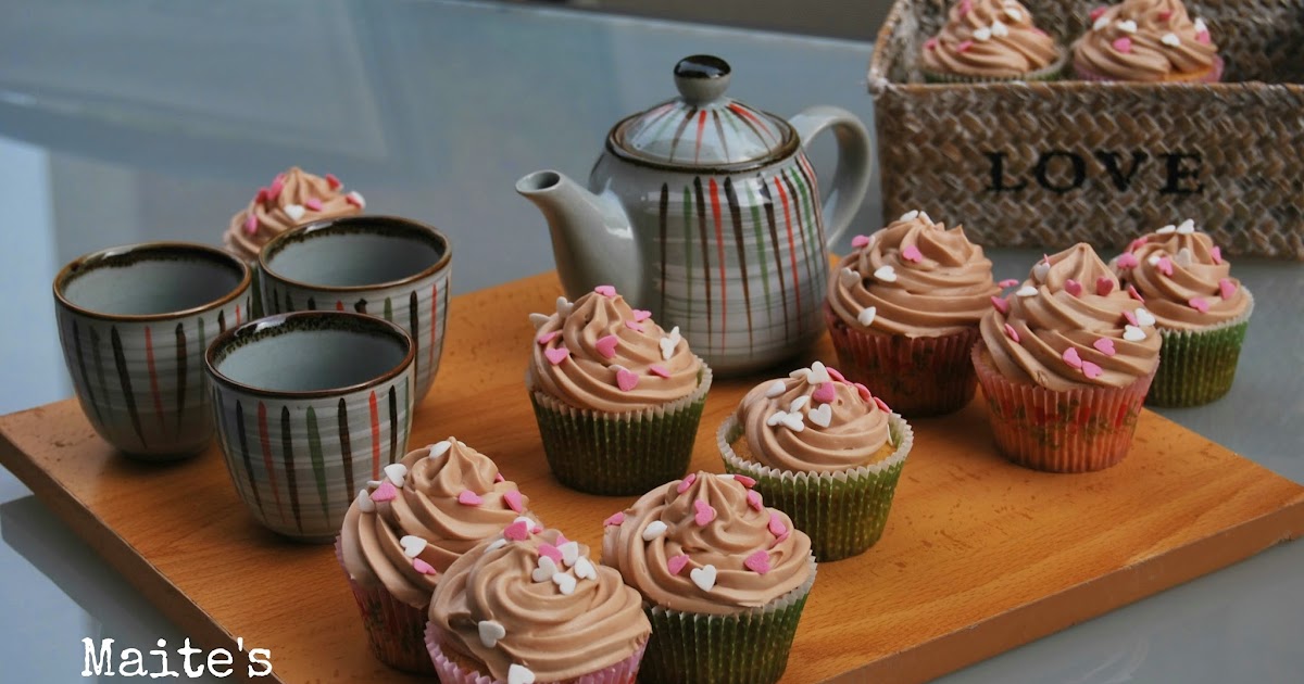 Cupcakes de vainilla con chocolate cream cheese frosting Maite's
