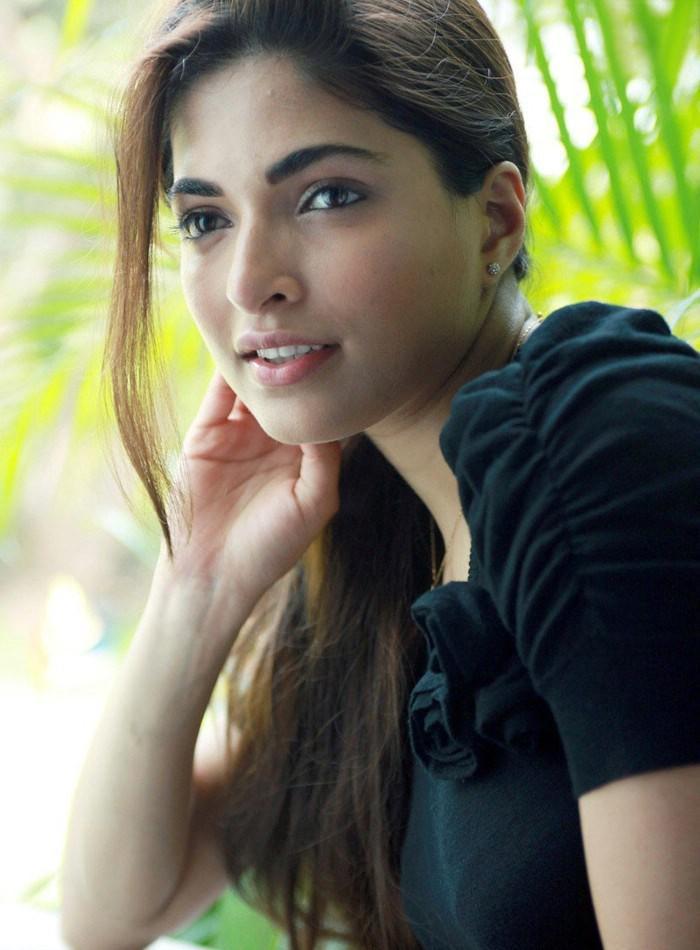Parvathi omanakuttan boob 8Th 2009 ebony teen takes