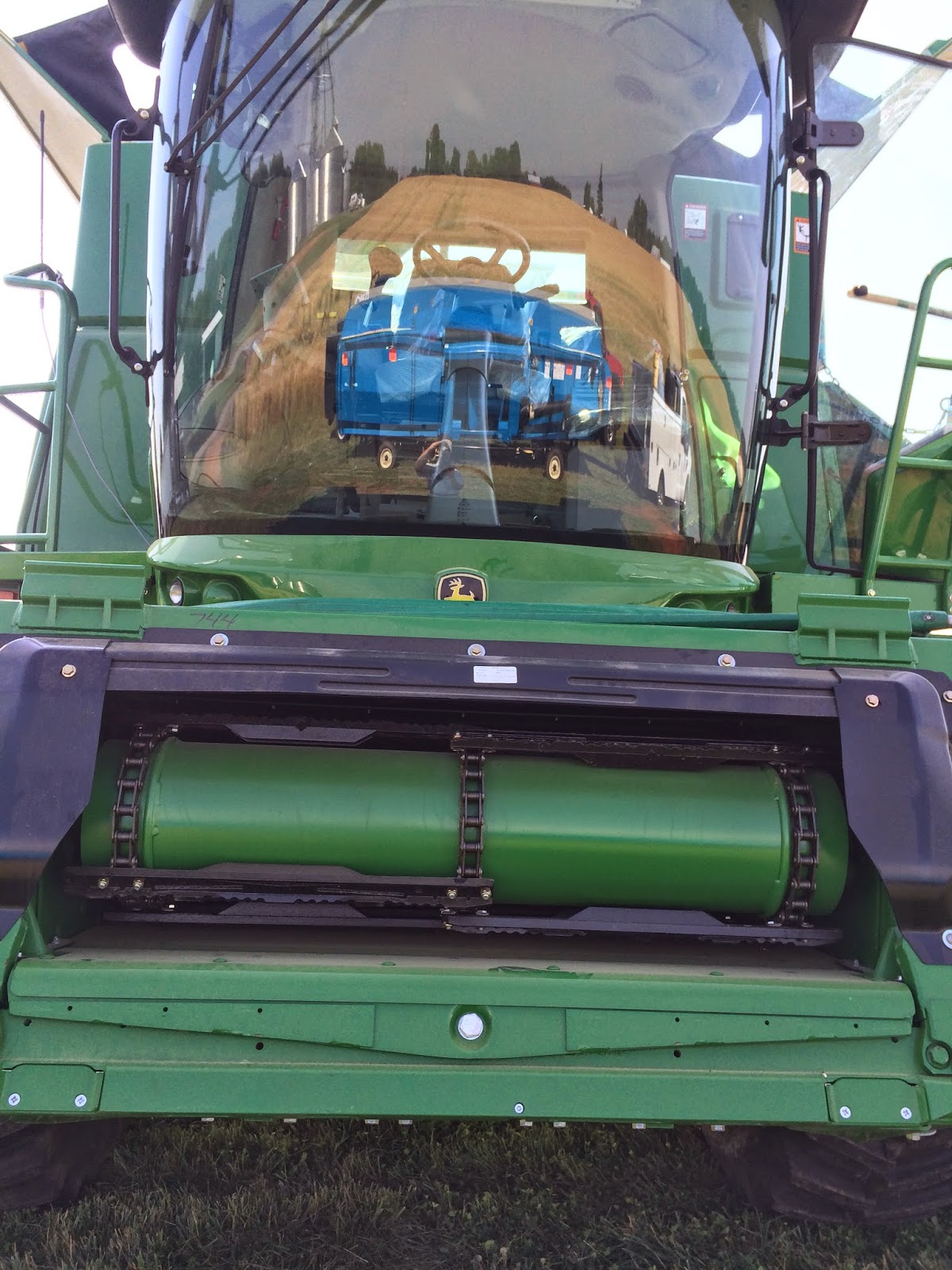 Jepson Family Farm How Does a Combine Work? Grain Harvest Prep 2014.