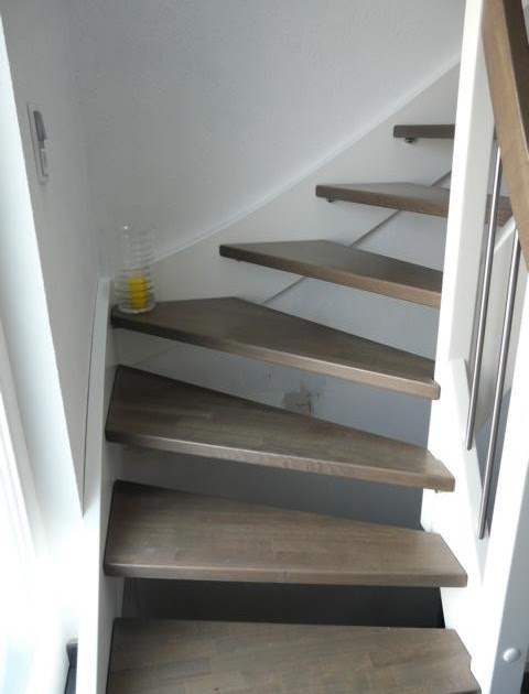 Uhlandstraße 14: Treppe