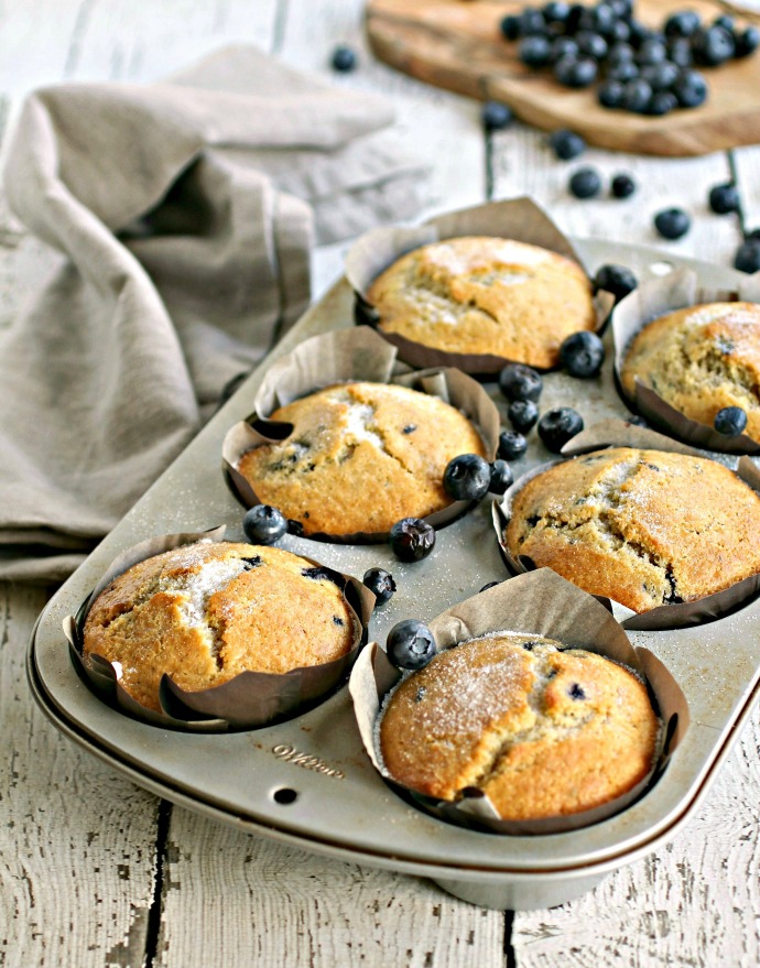 Hungry Couple: Blueberry Cornmeal Muffins