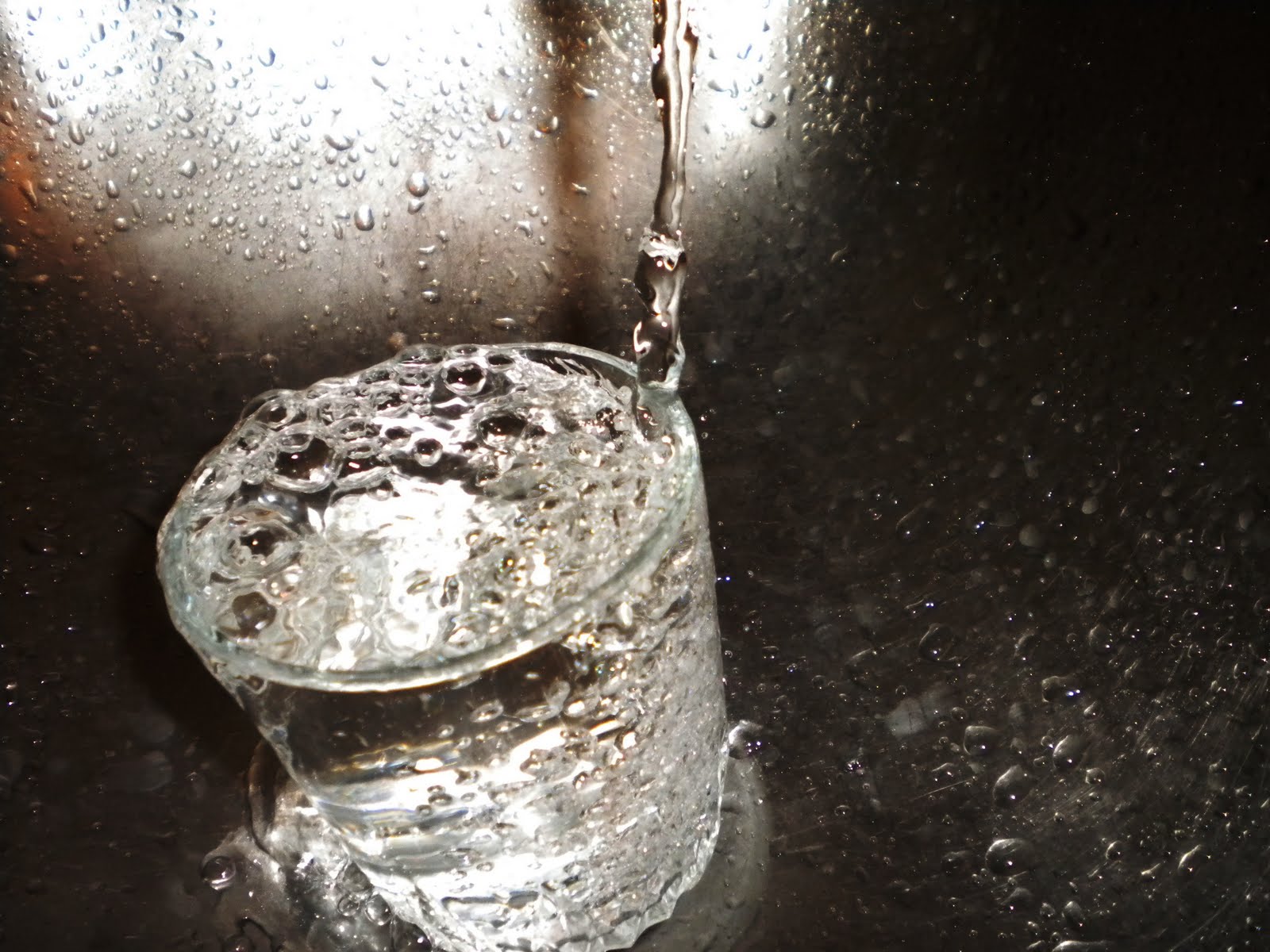 Lo mío es delirar La gota que rebalsa todos mis vasos