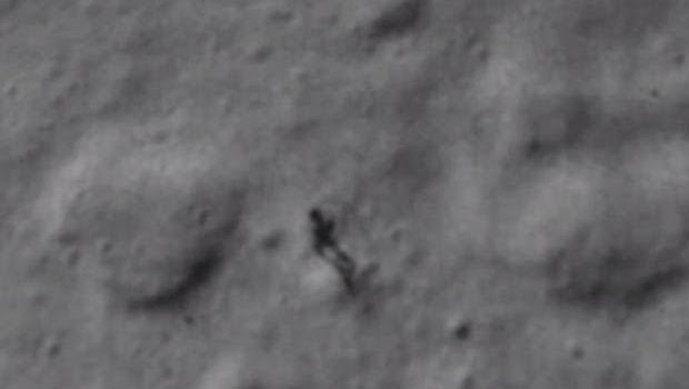 Video Menghebohkan Bayangan Alien Di Permukaan Bulan Diunggah Ke Situs Youtube Video Menghebohkan Bayangan Alien Di Permukaan Bulan Diunggah Ke Situs Youtube