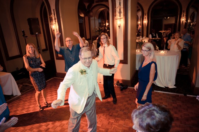 Beautiful Summer Charleston Wedding: Martha & Caleb Beautiful Summer Charleston Wedding: Martha & Caleb