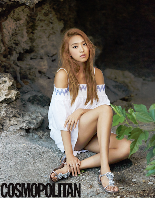 K-Fashion Inspiration: Looking Sexy with a Bardot Top by SISTAR's Bora