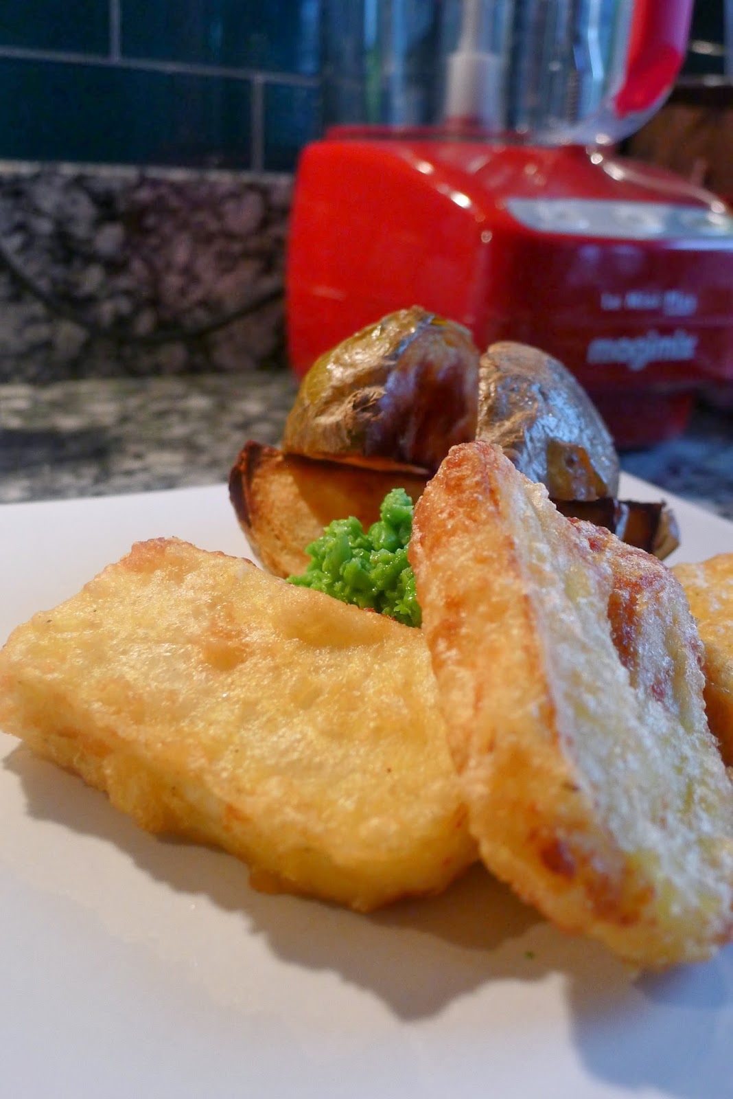 Bread and olives Beer battered halloumi and pea puree
