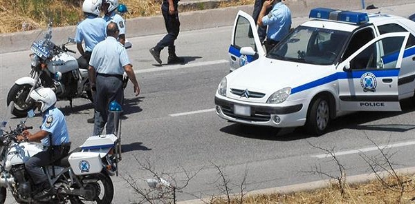 Μυστήριο με το ασημί αυτοκίνητο και την απόπειρα αρπαγής παιδιών από παιδική χαρά Μυστήριο με το ασημί αυτοκίνητο και την απόπειρα αρπαγής παιδιών από παιδική χαρά