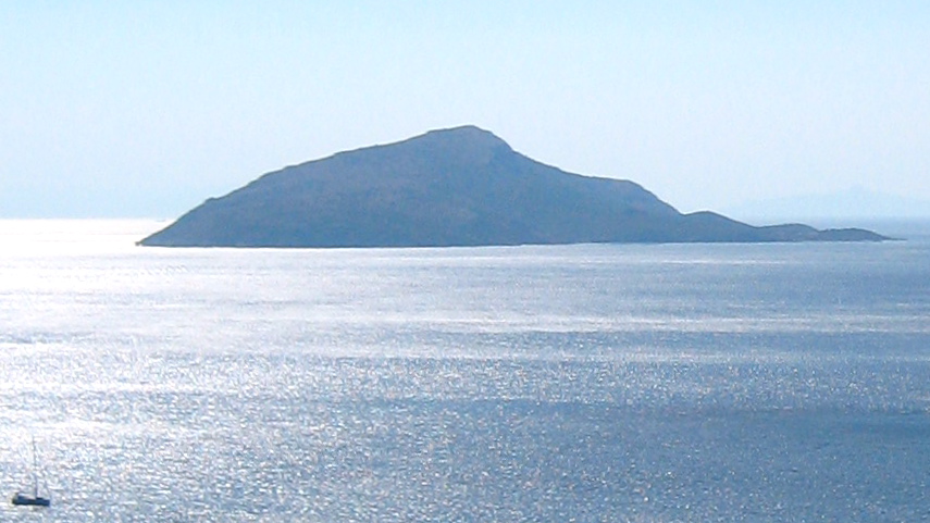 EL MAR EGEO DESDE EL CABO SUNION