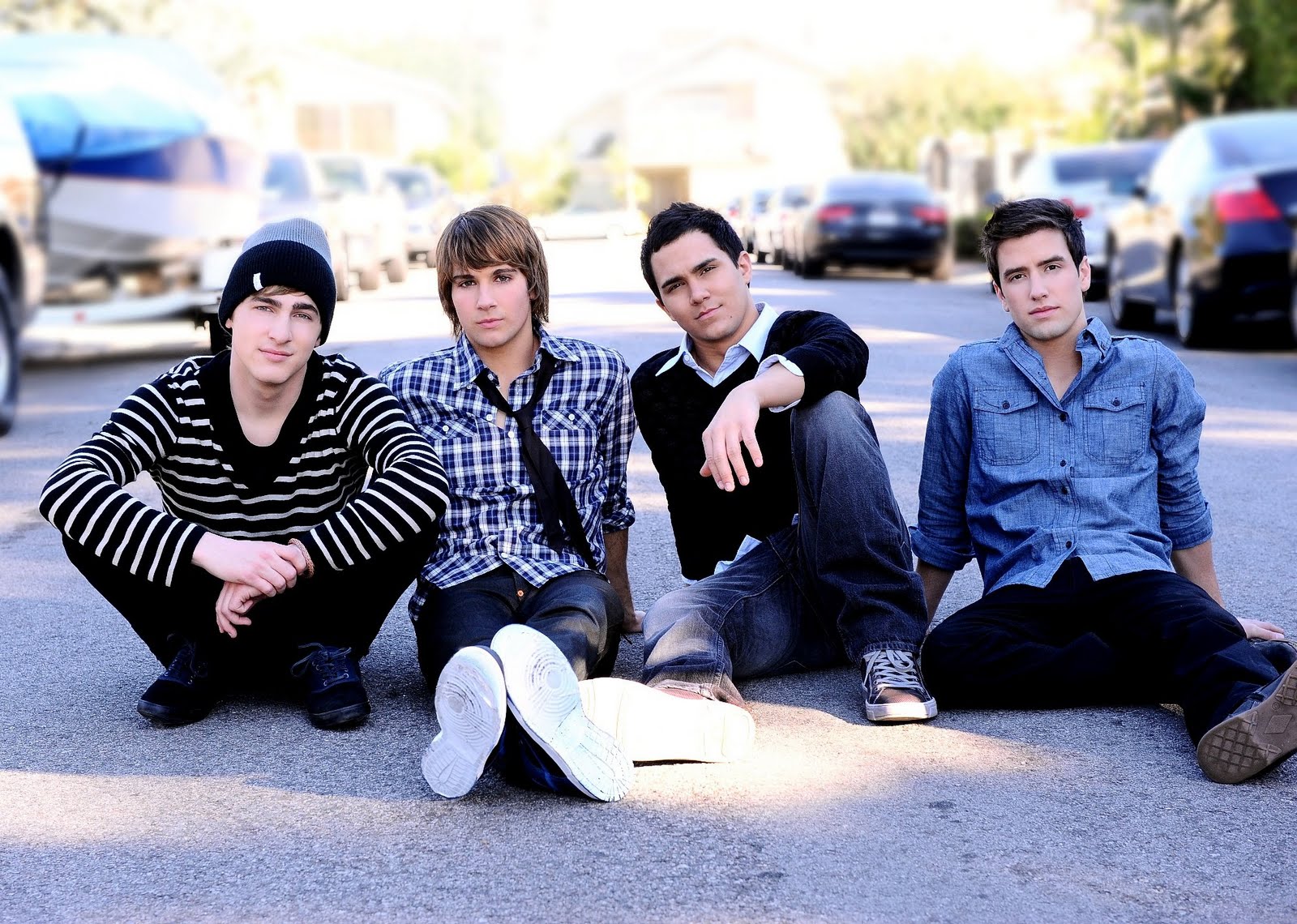 http://4.bp.blogspot.com/-ettD0R3hwTo/Tnf6m-sDkPI/AAAAAAAAACo/uU2MSR3RLKA/s1600/bigtimerush11.jpg