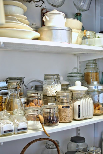 walk in skafferi lantligt pantry