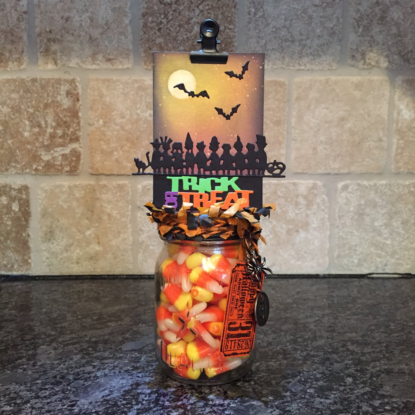 Sizzix #holtzforhalloween Challenge Winner