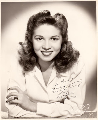 Marjorie Reynolds Signed autograph