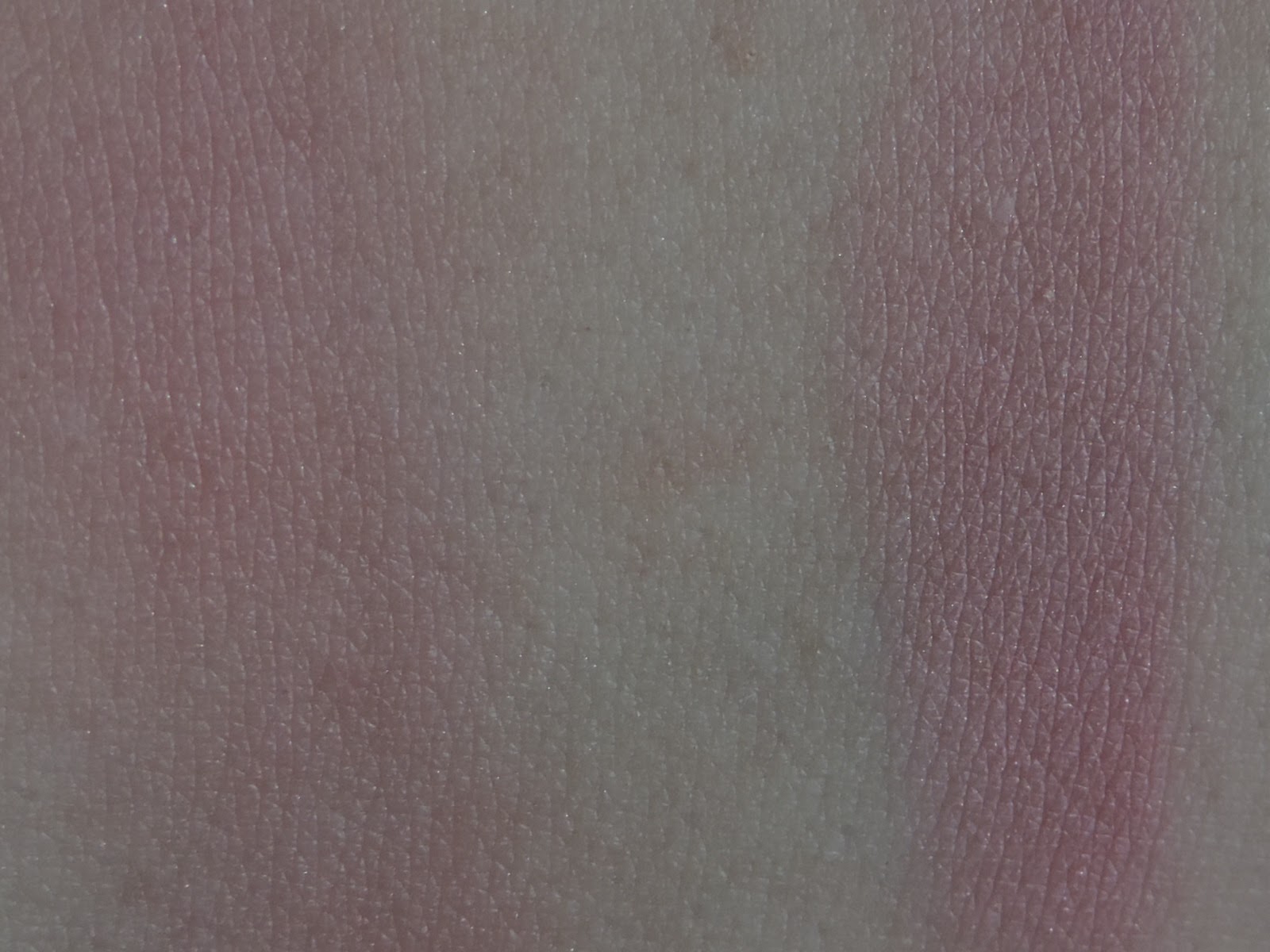 Swatches of Radiant Magenta (left) blended out (right) single swipe