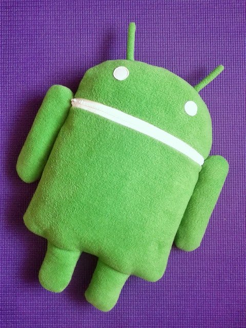 подушка из флиса Android