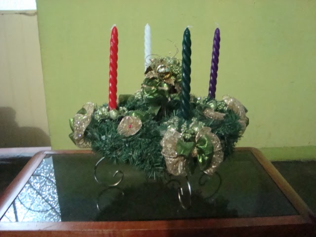 Manualidades: CORONA DE ADVIENTO