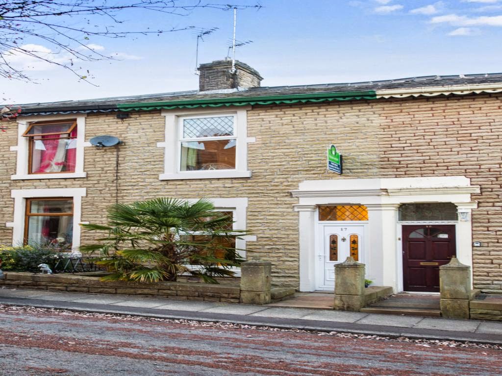Nice house from Estate Agents in Darwen