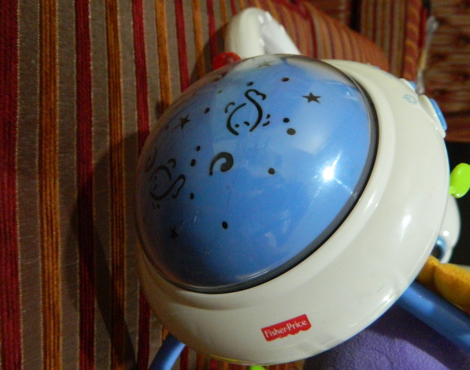 Save On Toys! FisherPrice (Ocean Wonders) Portable Musical Baby Cot