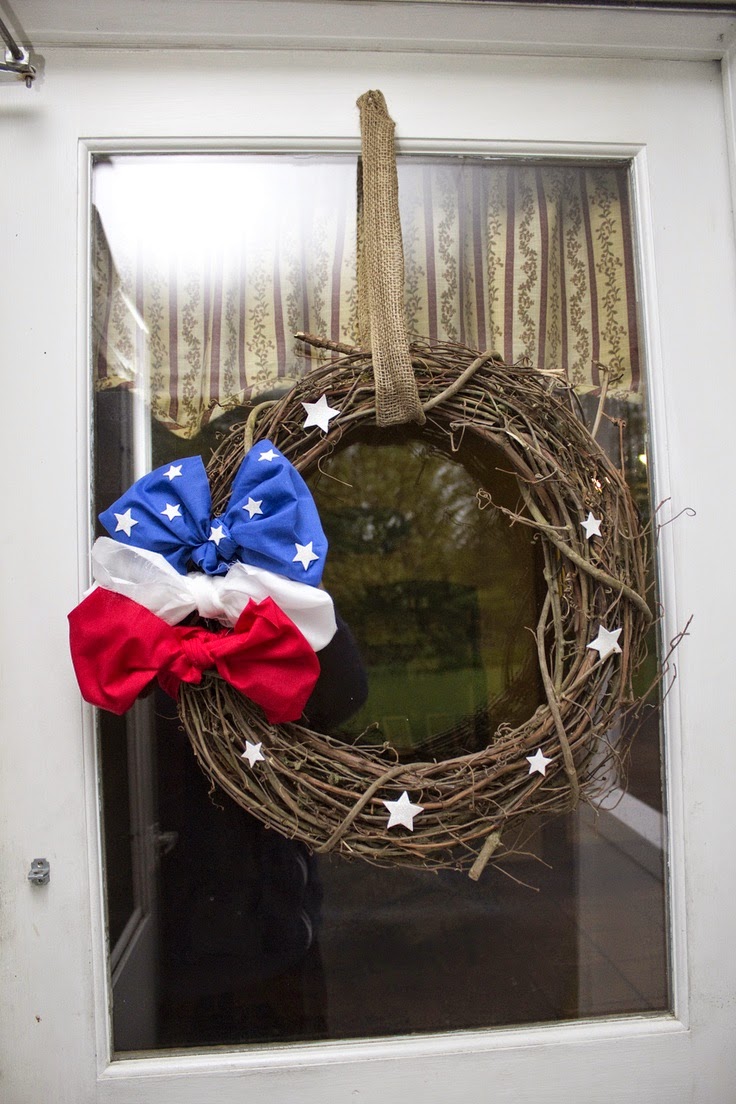 DIY Memorial Day Wreath DIY Memorial Day Wreath