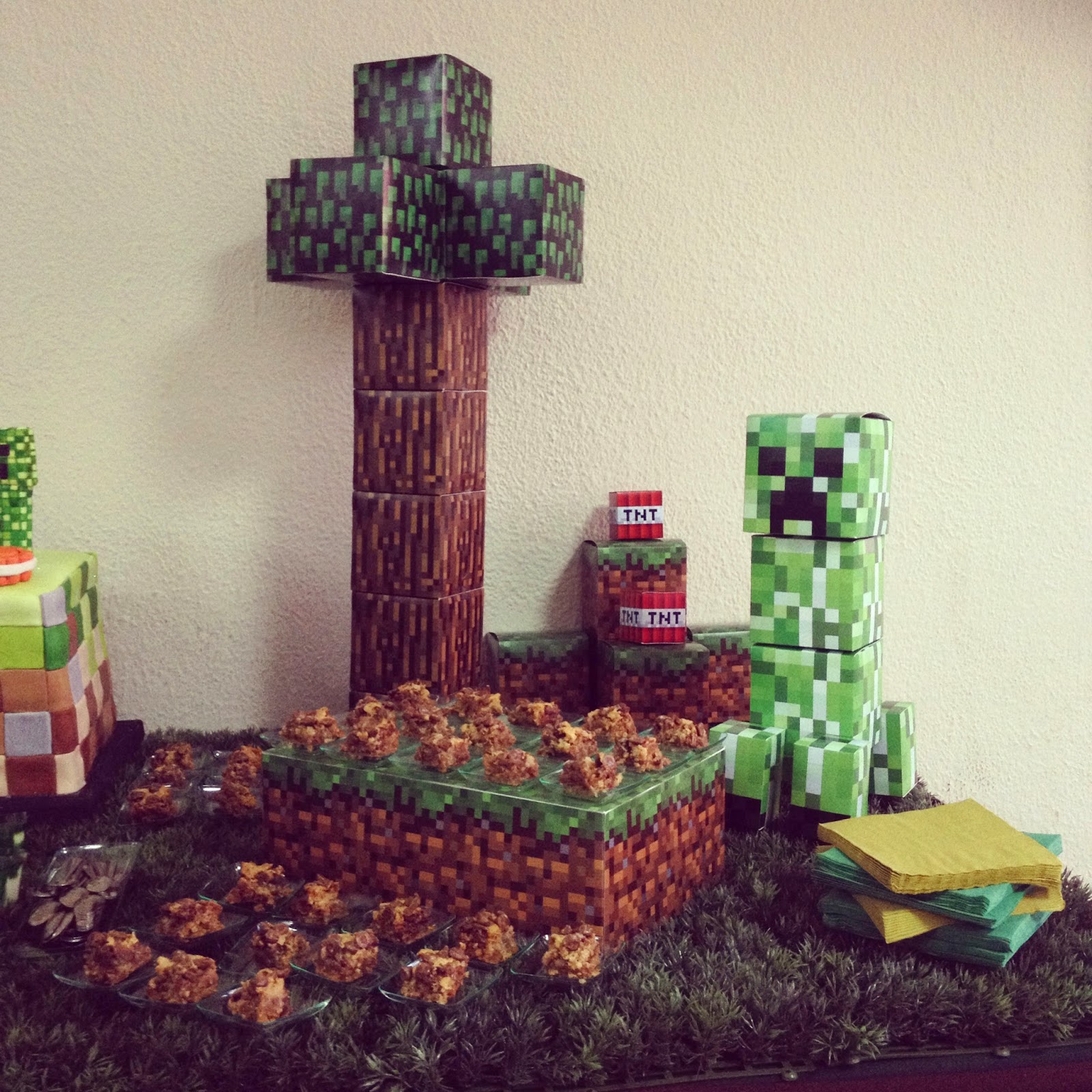 Get Decoraciones de playa minecraft For iPhone Free