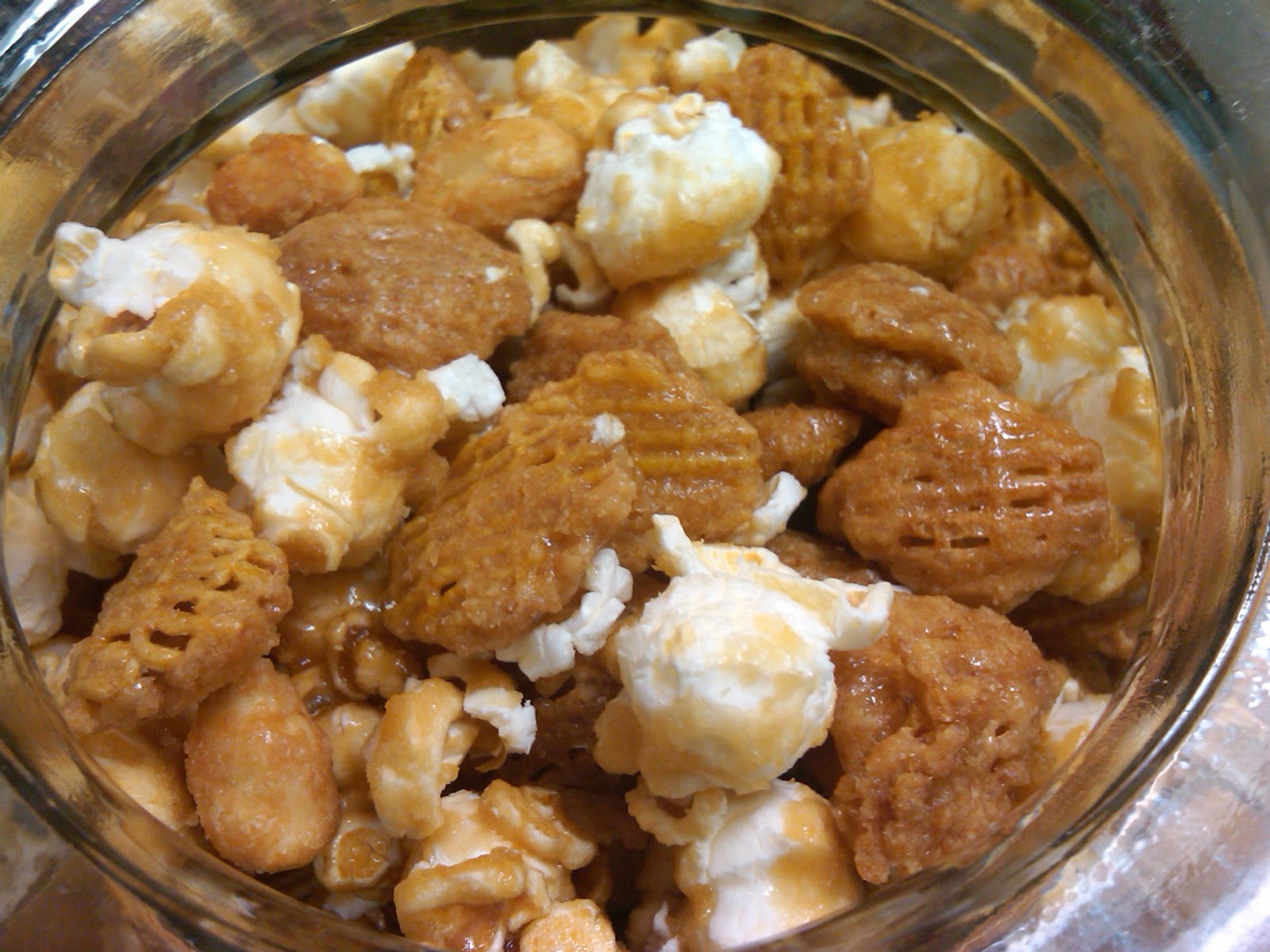 Michele's Woman Cave Caramel Snack Mix